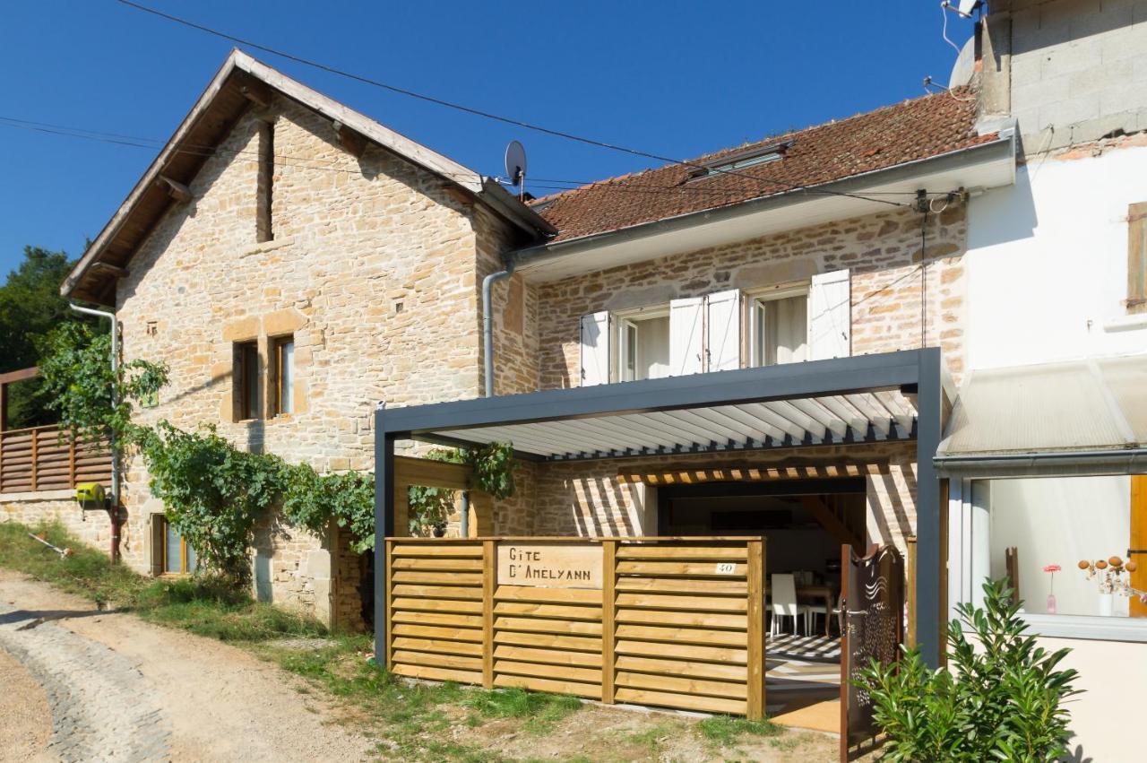 Gites D'Amelyann Panossas Exterior photo